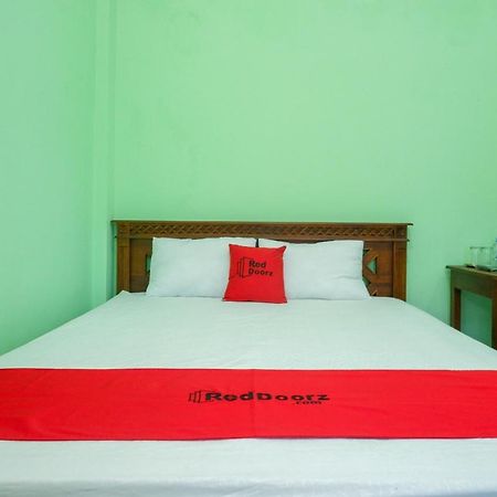 Hotel Reddoorz Syariah Near Monumen Jogja Kembali Kejayan Exterior foto