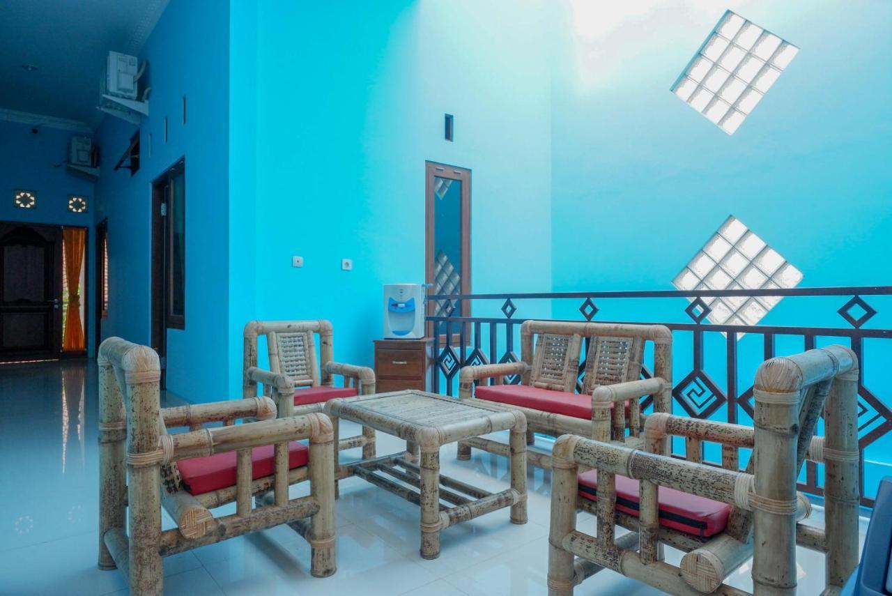 Hotel Reddoorz Syariah Near Monumen Jogja Kembali Kejayan Exterior foto